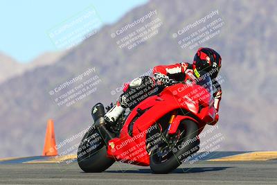 media/Feb-12-2022-SoCal Trackdays (Sat) [[3b21b94a56]]/Turn 9 Set 2 (1140am)/